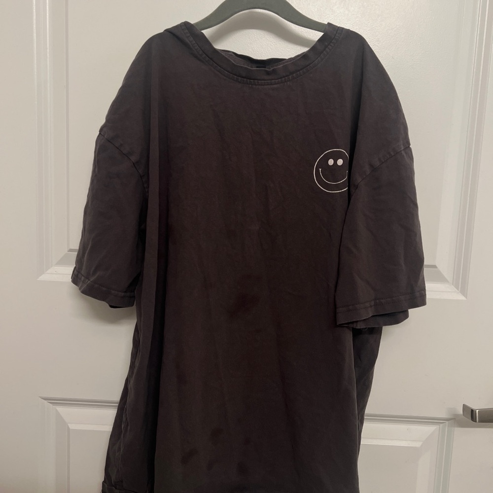 Indy & Pippa Black Adult Smiley Shirt size S